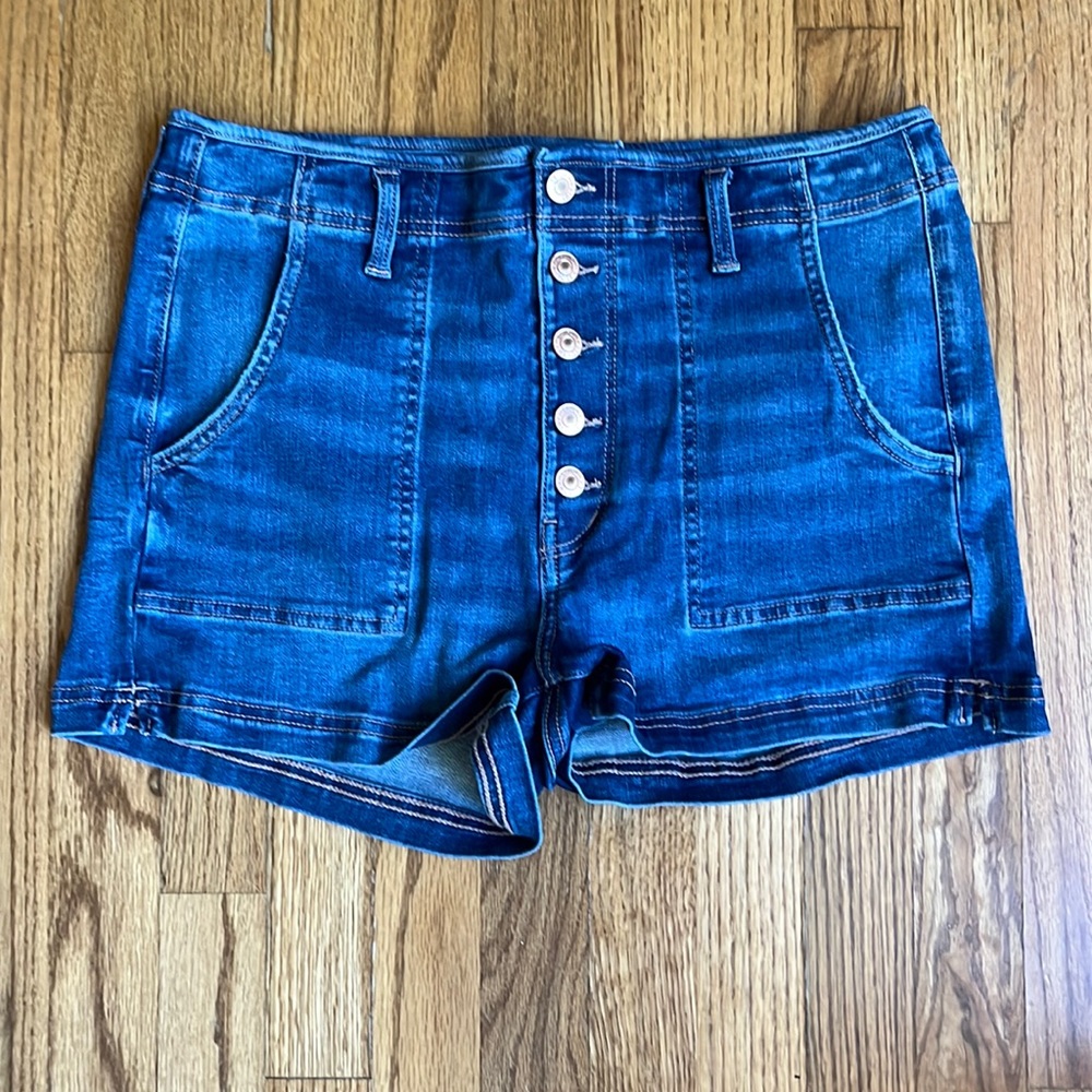 Women’s American Eagle Size 14 Shorts